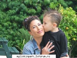 Copiii lui Chester - aici e samantha cu draven - Chester Bennington