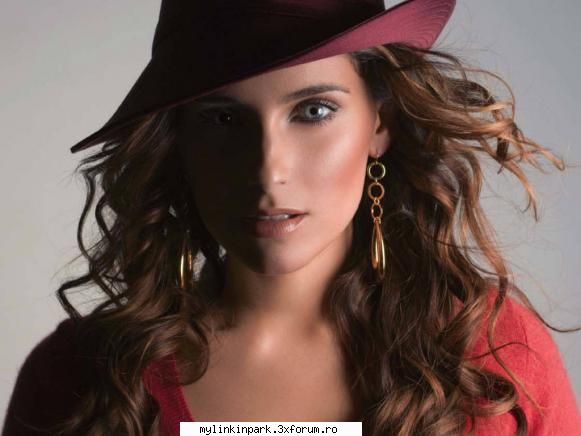 nelly furtado